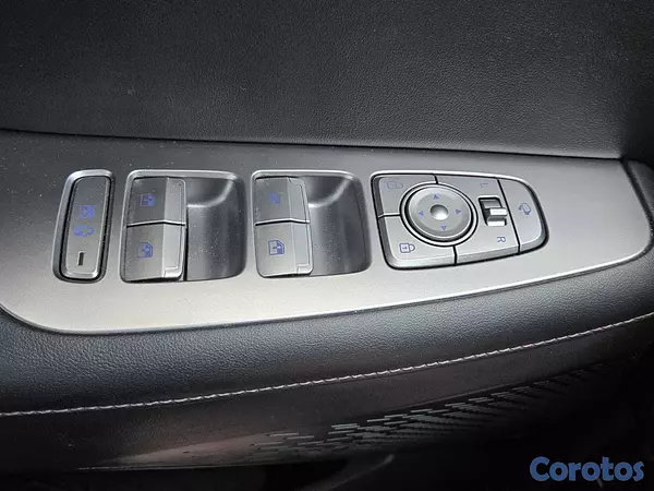 jeepetas y camionetas - HYUNDAI PALISADE 2019 NEGRO GASOLINA 10