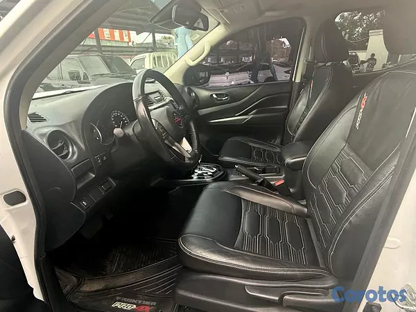 jeepetas y camionetas - Nissan frontier pro x 2024 3