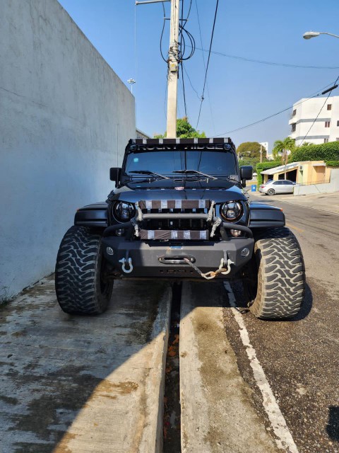 jeepetas y camionetas - Jeep wrangler unlimited 2016