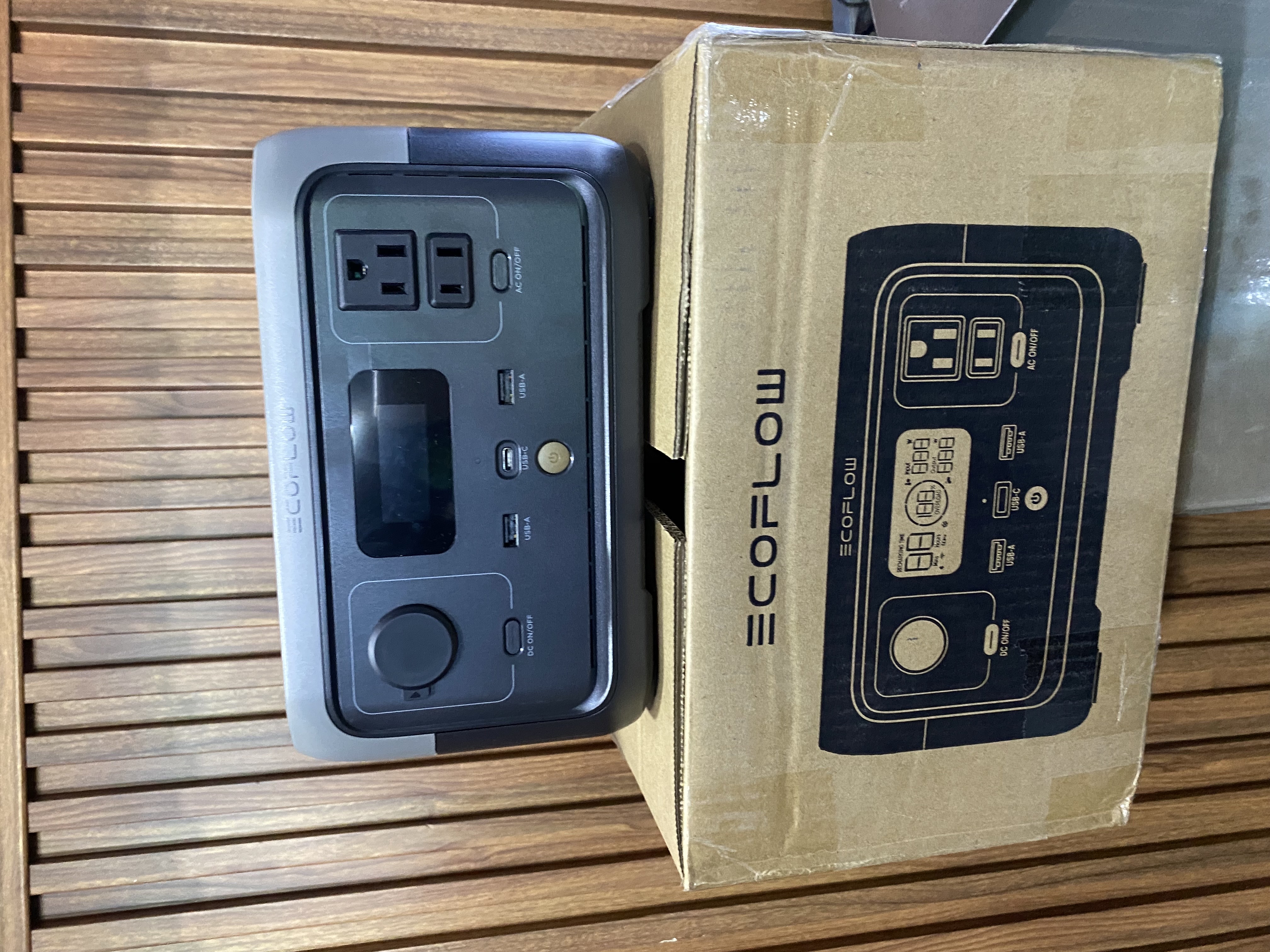 plantas e inversores - EcoFlow RIVER 2 Portable Power Station 256Wh Generator LFP  1