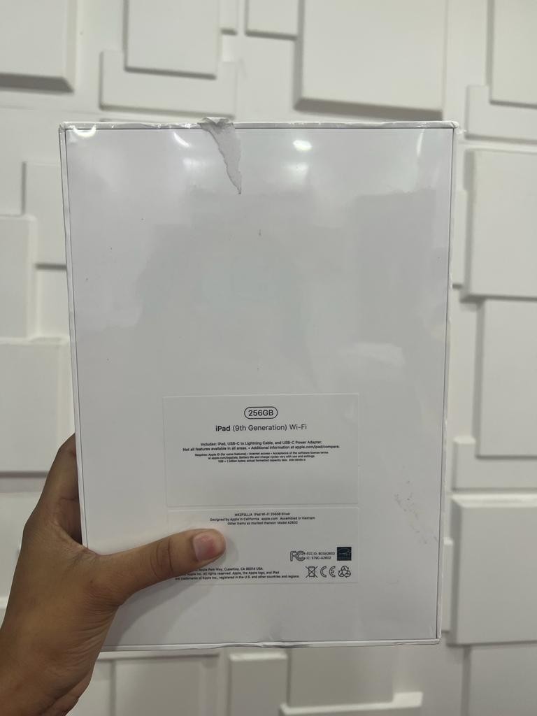 celulares y tabletas - iPad 9na Generacion 256gb Wi-Fi Sellada  1