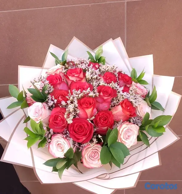servicios profesionales - arreglos Flores 🌷 personalizadas  5