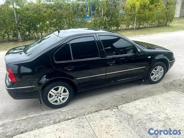 carros - Volkswagen Jetta 2007 en buen estado 14
