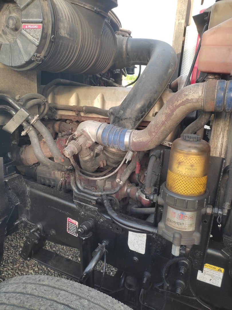 camiones y vehiculos pesados - MACK PINNACLE 2012 6