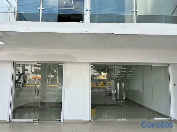 oficinas y locales comerciales - Local comercia en Alquiler en excelente ubicación  12