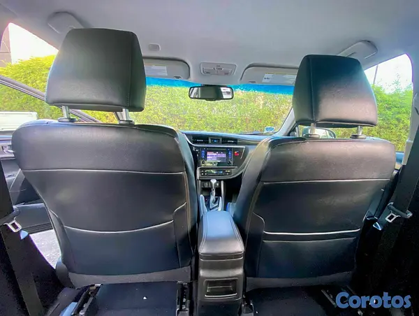 carros - TOYOTA COROLLA SE 2019 4