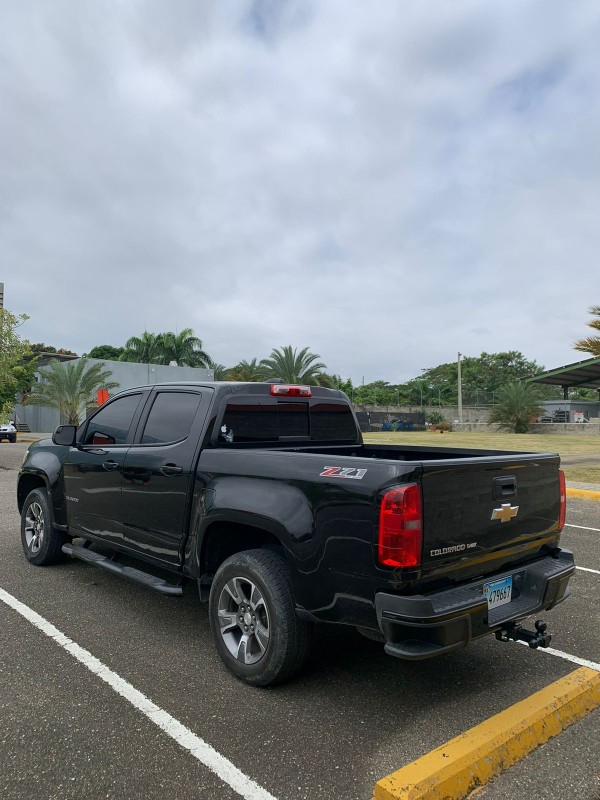 jeepetas y camionetas - Chevolet colorado z71 2018 9