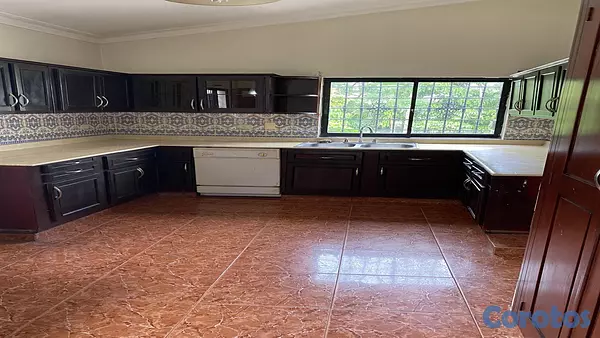 casas - VENDO CASA CON PISCINA EN CUESTA HERMOSA I 8