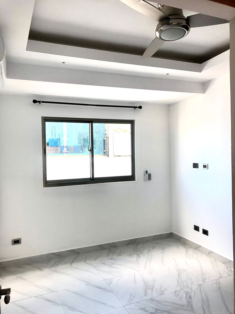 apartamentos - Se vende y o se alquila apartamento en Evaristo Morales 2