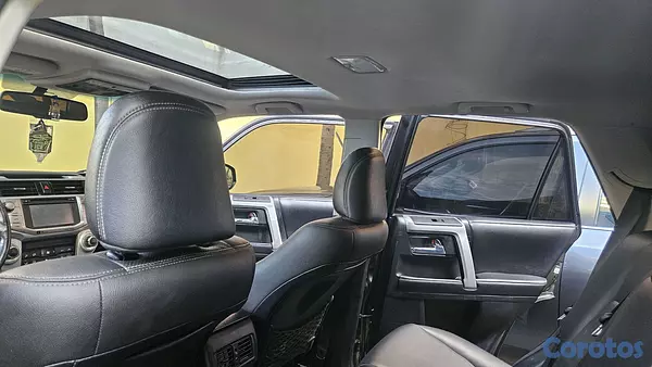 jeepetas y camionetas - Toyota 4runner 2016 límited 4x4 10