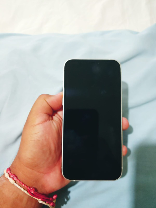 celulares y tabletas - Vendo iPhone 12 como nuevo
