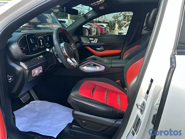 jeepetas y camionetas - Mercedes Benz GLE 53 plus año 2021 9