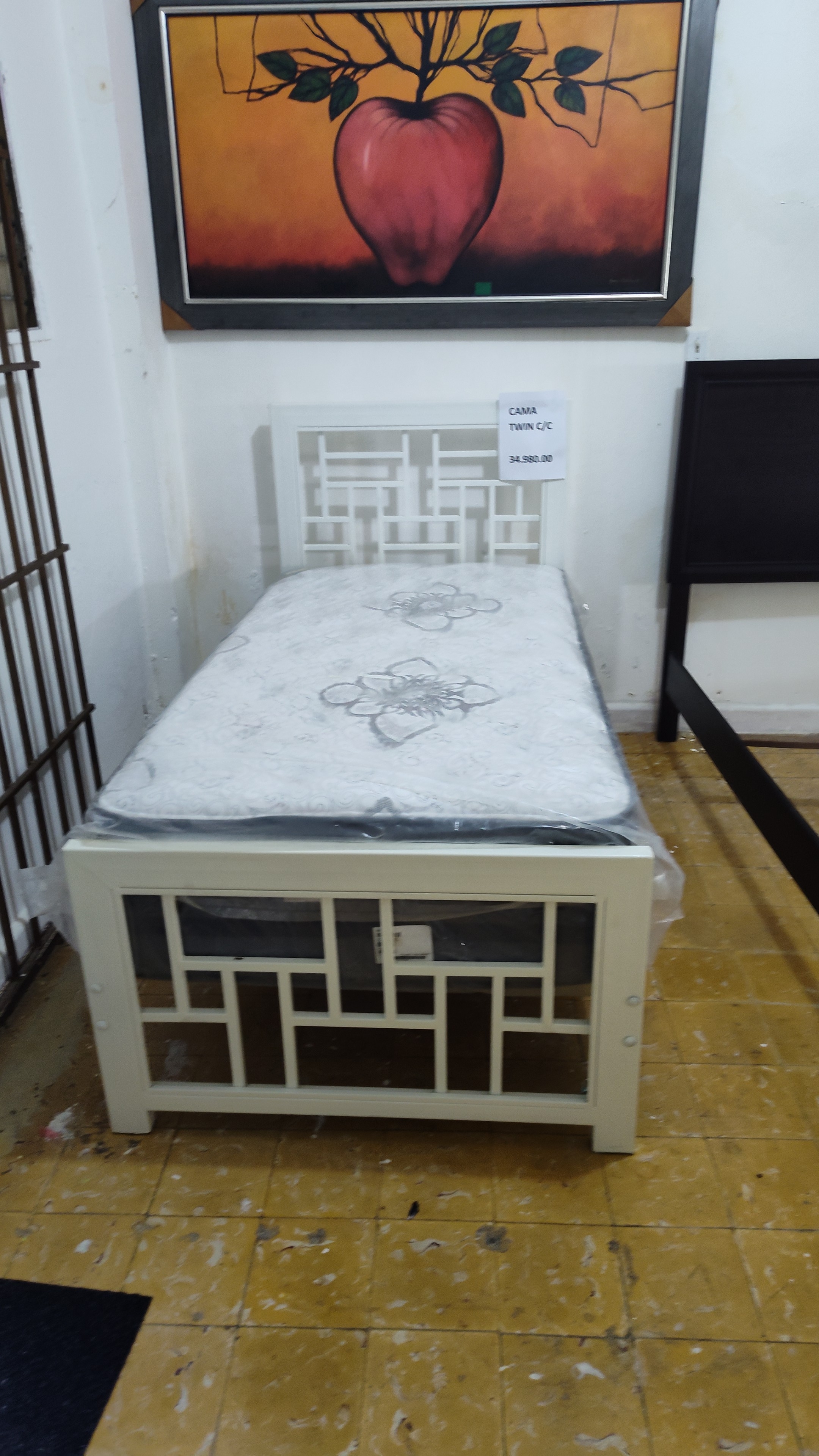 muebles y colchones - Cama en hierr color blanca para un colchón 39 * 74 0