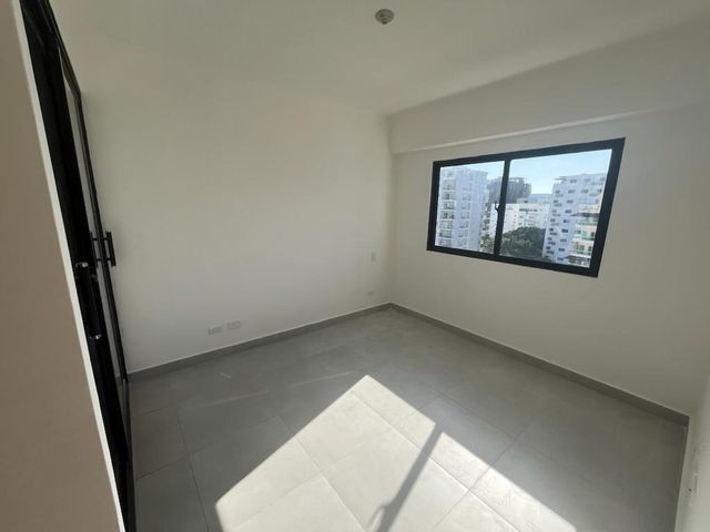 apartamentos - Apartamento en alquiler #24-1065 con 2 habitaciones, 1,5 baños, áreas sociales. 2