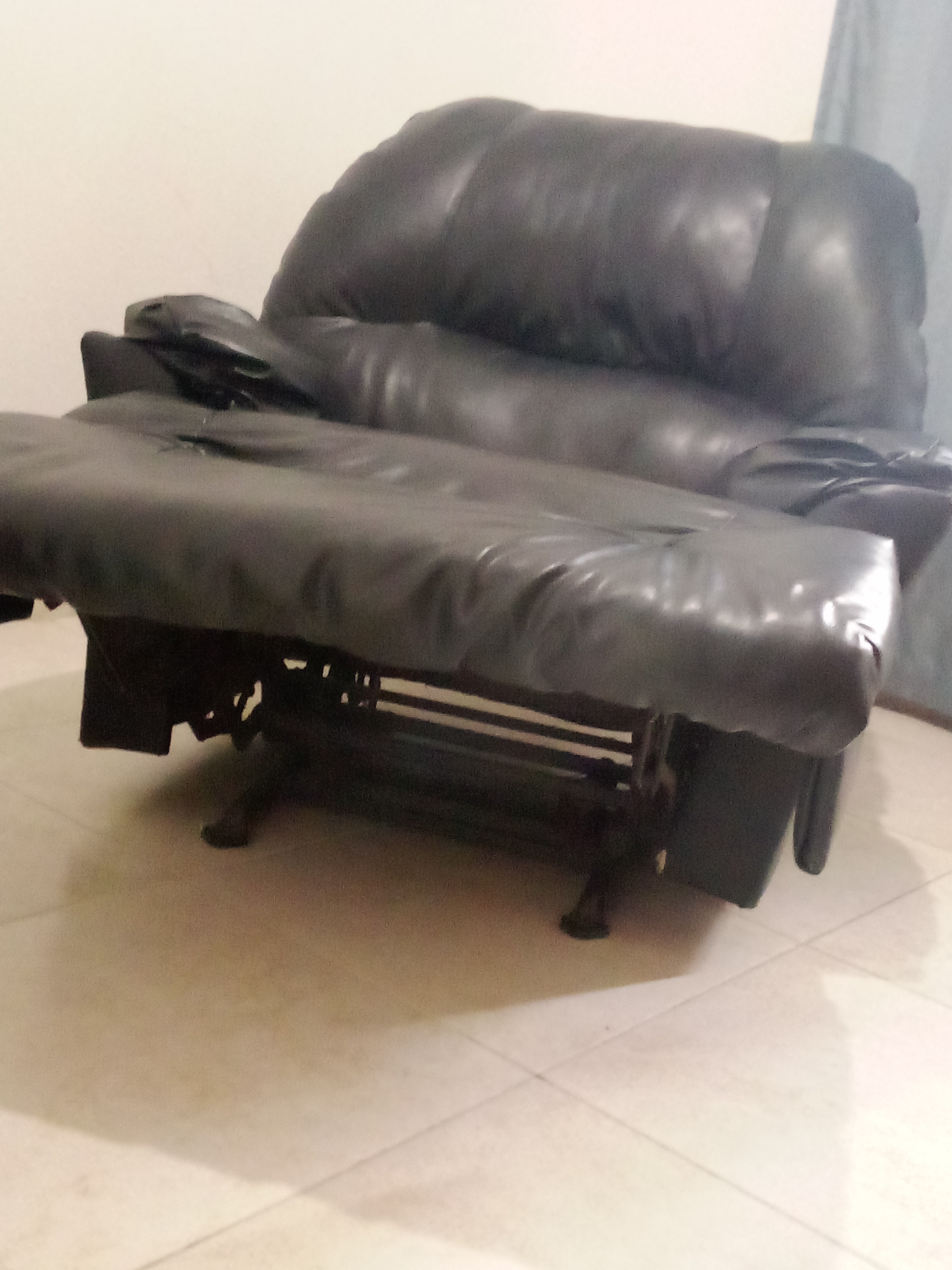 muebles y colchones - Vendo Sillón Reclinable Confortable  5