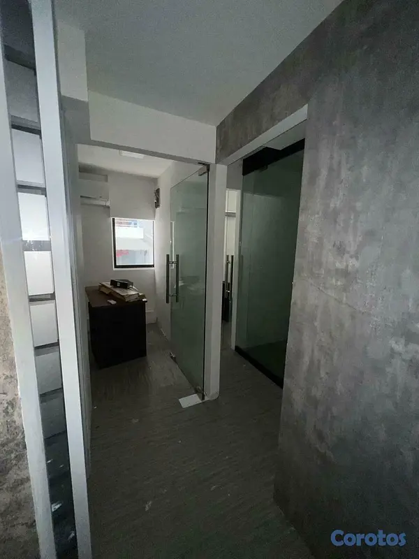 oficinas y locales comerciales - SE ALQUILA/RENTA LOCAL (SIN LOS MUEBLES)INTERESADOS  10