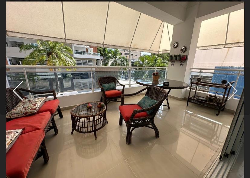 apartamentos - Apto en venta en La Julia 
320. Mt2. 
2do piso 
4 habitación 
4.5 baños 
