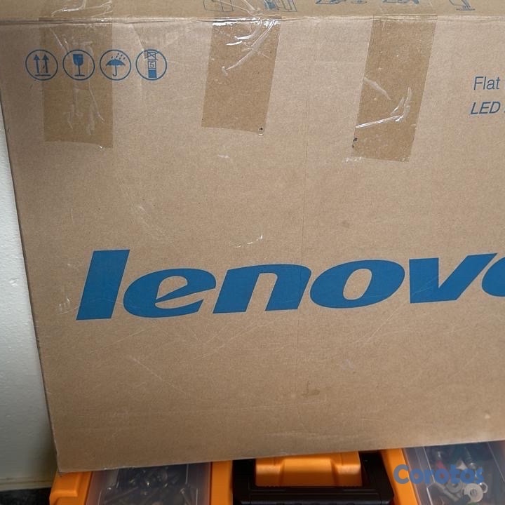 computadoras y laptops - Vendo Monitor Lenovo 1