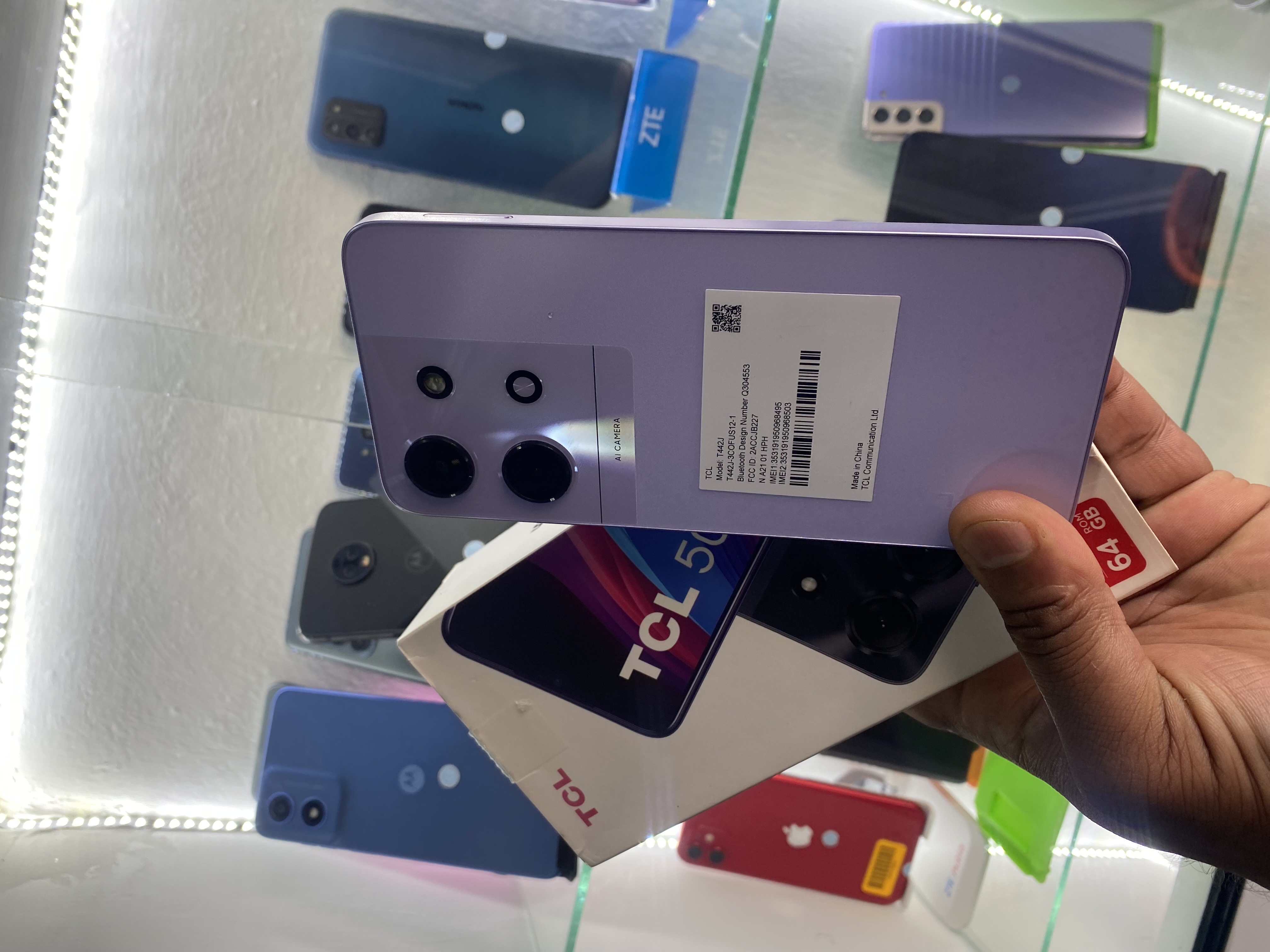 celulares y tabletas - TCL 502 64GB  2