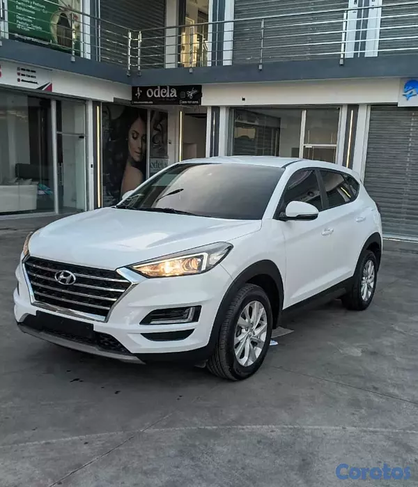 jeepetas y camionetas - HYUNDAI TUCSON 2020 BLANCO DIESEL 3