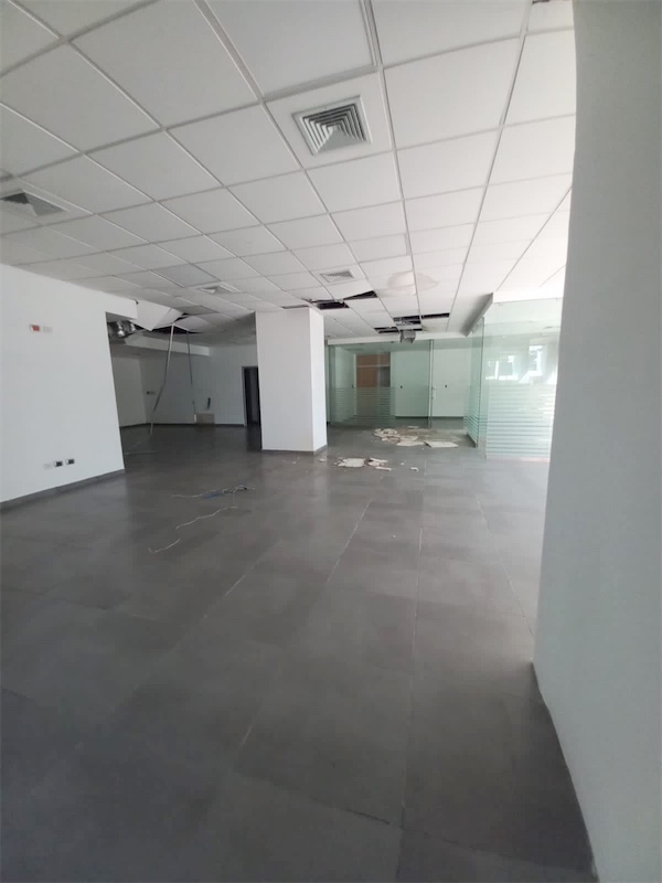 oficinas y locales comerciales - Local céntrico y comercial gazcue 1
