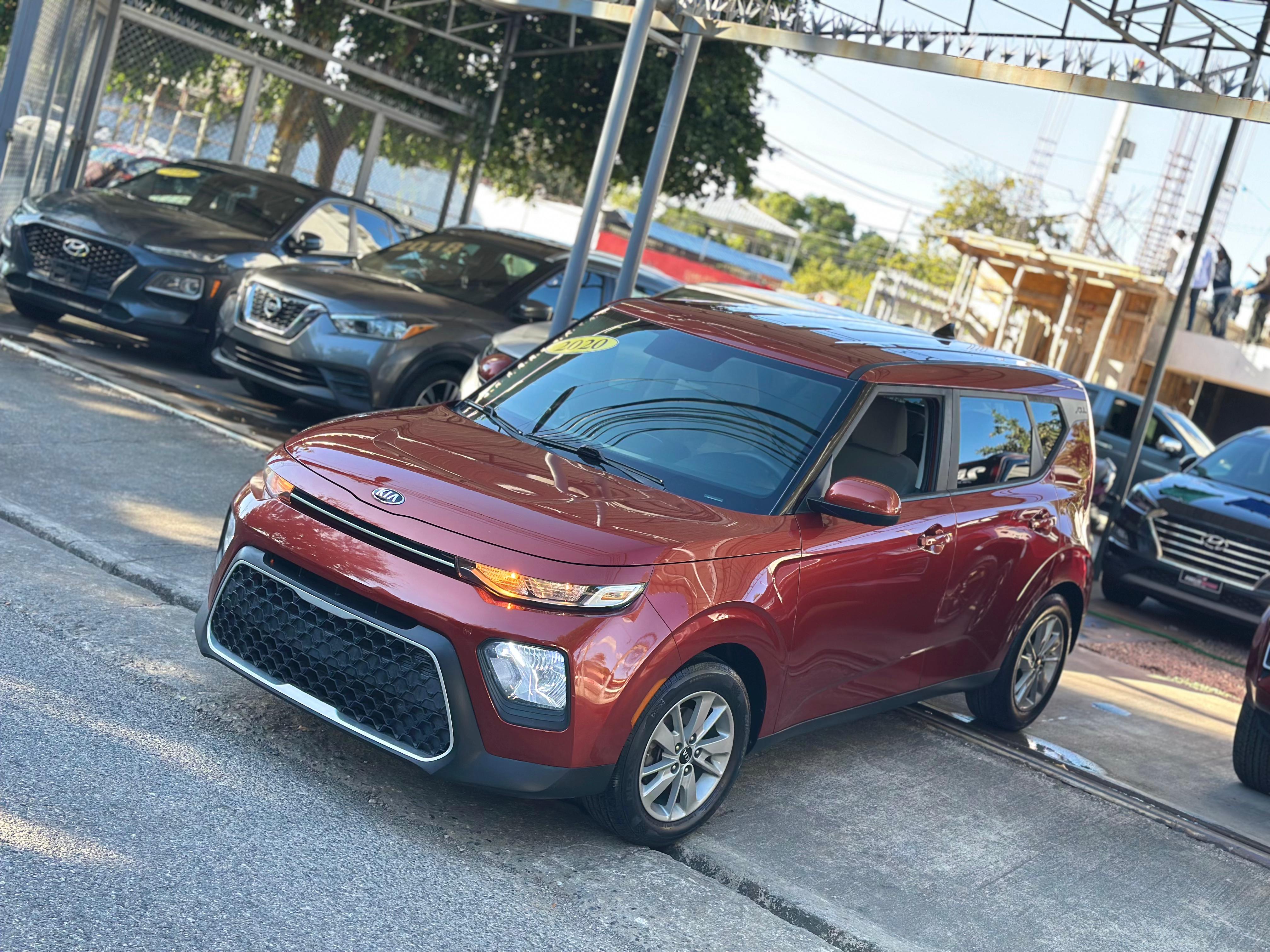 jeepetas y camionetas - 2020 KIA SOUL LX CLEAN CARFAX 2