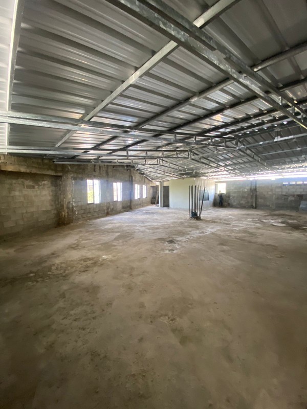 oficinas y locales comerciales - Rento nave almacén en la prolongación 1