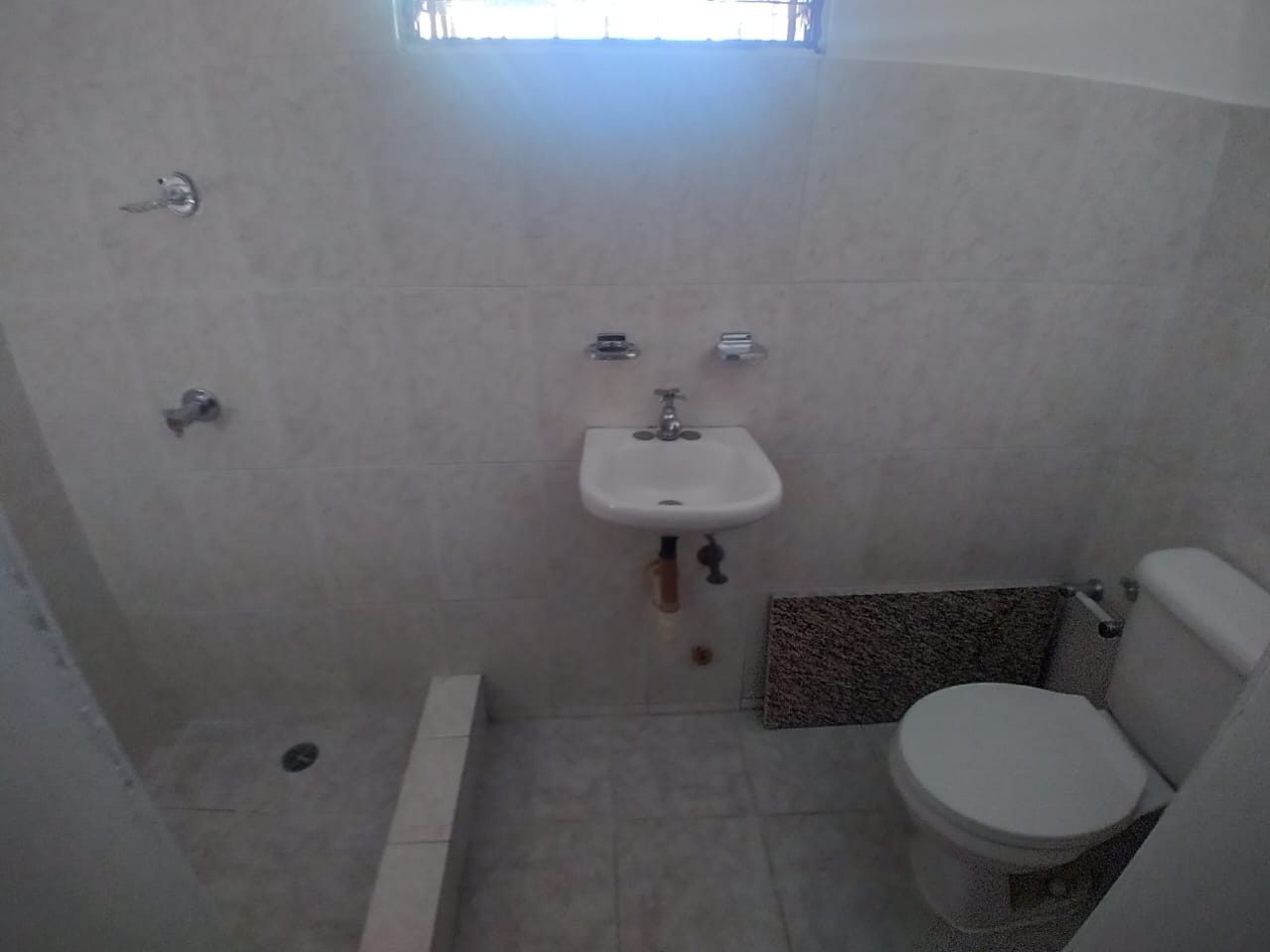 apartamentos - Vendo apartamento en los restauradores. Excelente zona Precio: 8,300,000.00  7