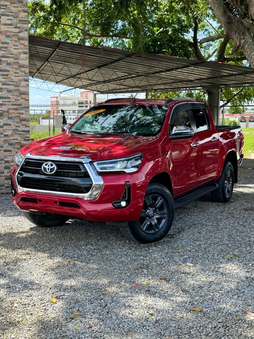 jeepetas y camionetas - Toyota Hilux SRV Limited 2022