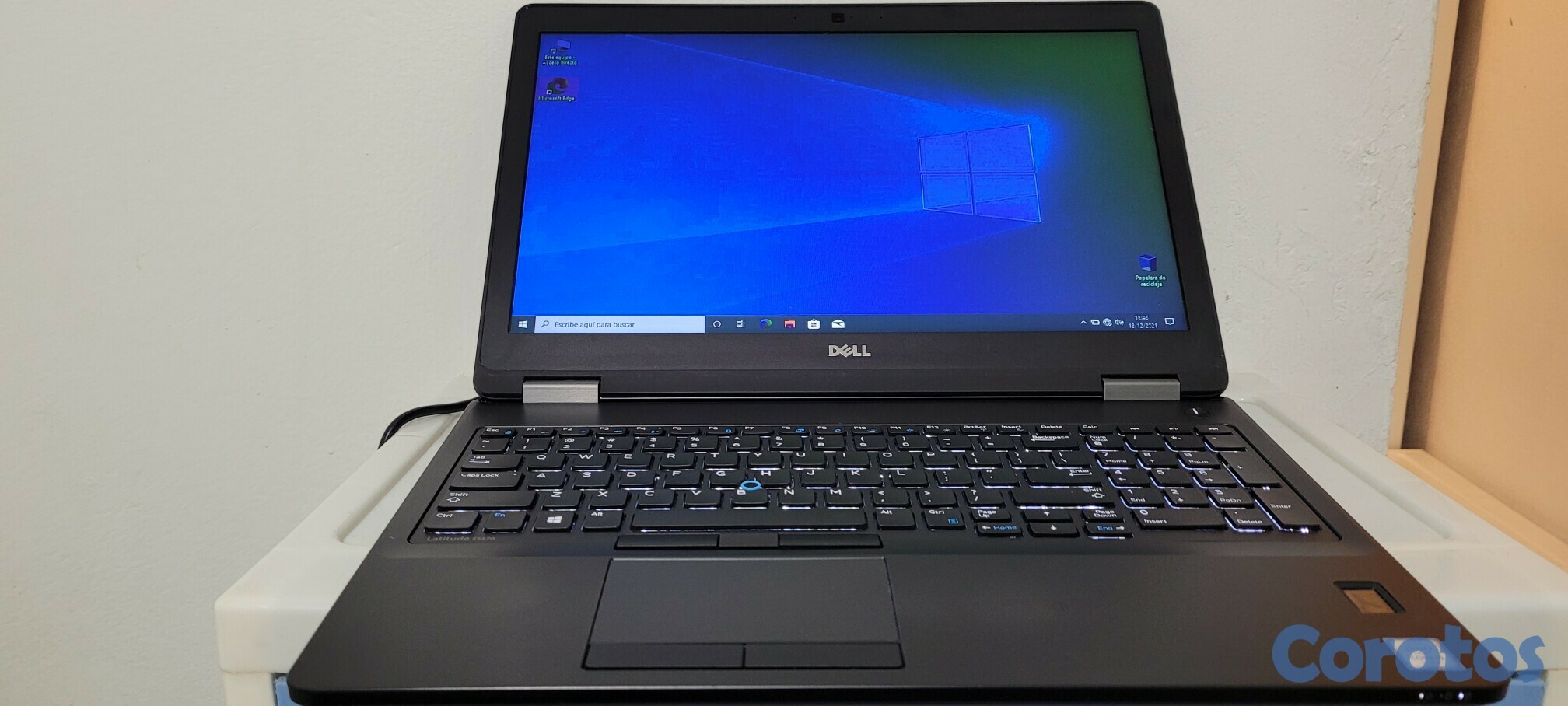 computadoras y laptops - Dell 5570 de 17 Pulg Core i7 2.7ghz Ram 16gb ddr4 Disco SSD 512GB Aty Radeon 2gb 1