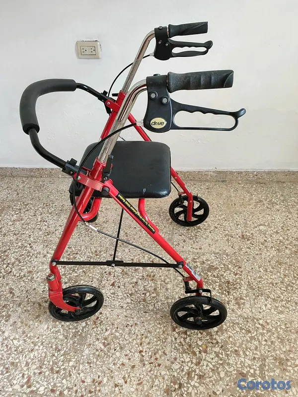 Salud y Equipamiento Médico - Andador Drive  2