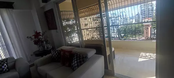 penthouses - Vendo penthouse en la urbanización Real 8