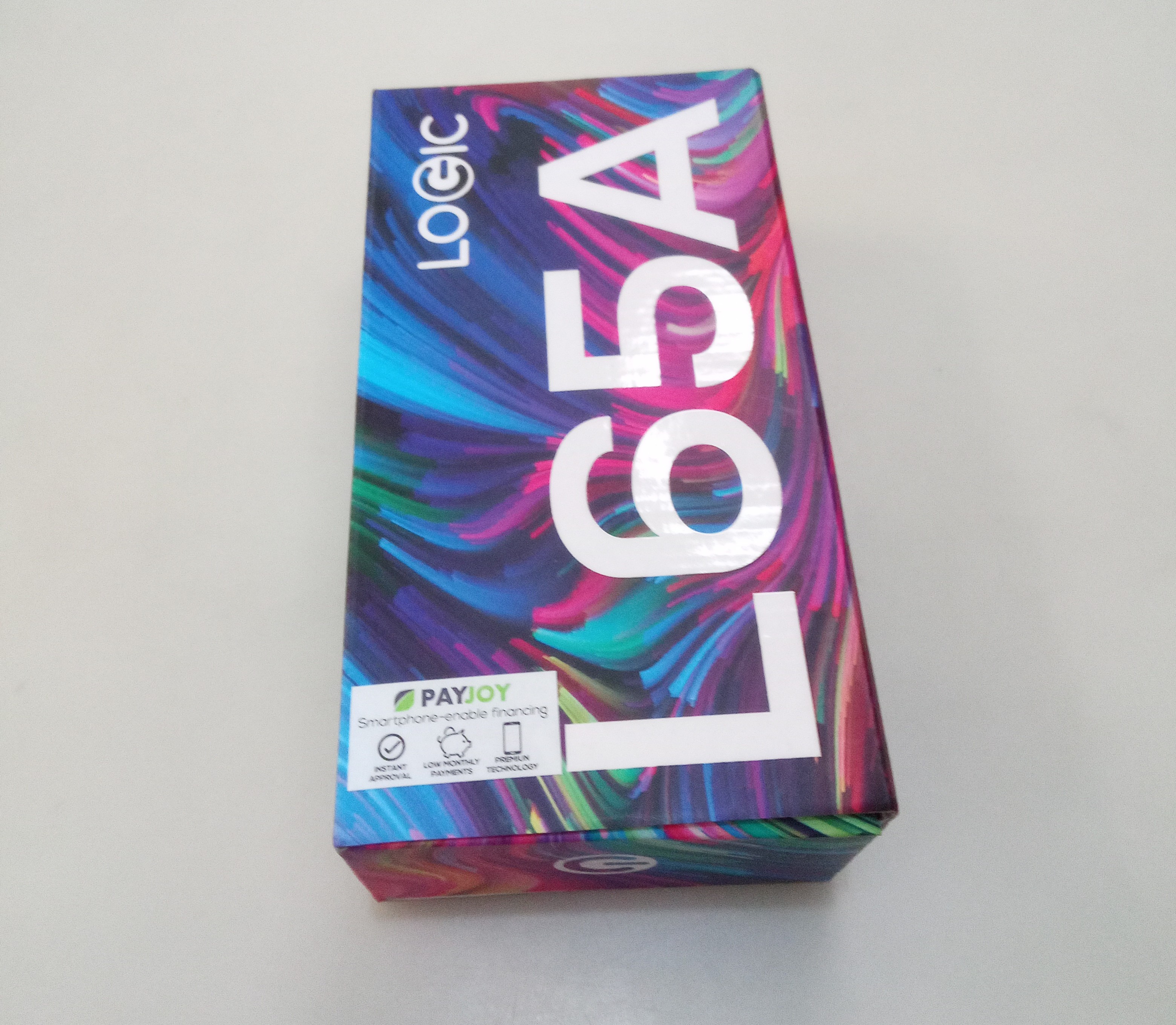 celulares y tabletas - Celular Lógic L65A 8/64 3