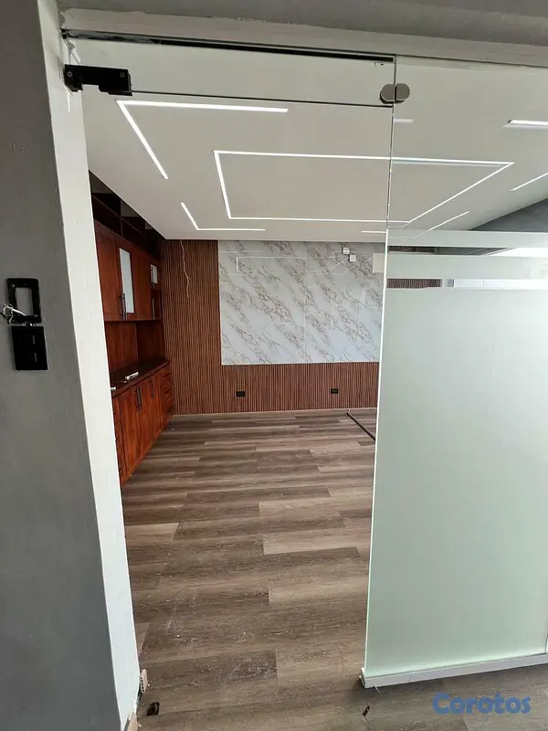 oficinas y locales comerciales - Local comercial en alquiler en excelente ubicación 7