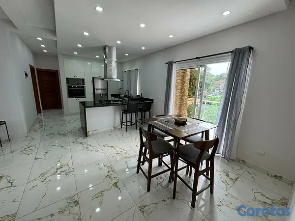 apartamentos - Amplio Apartamento Tipo Penthouse Y Apartamentos E 14