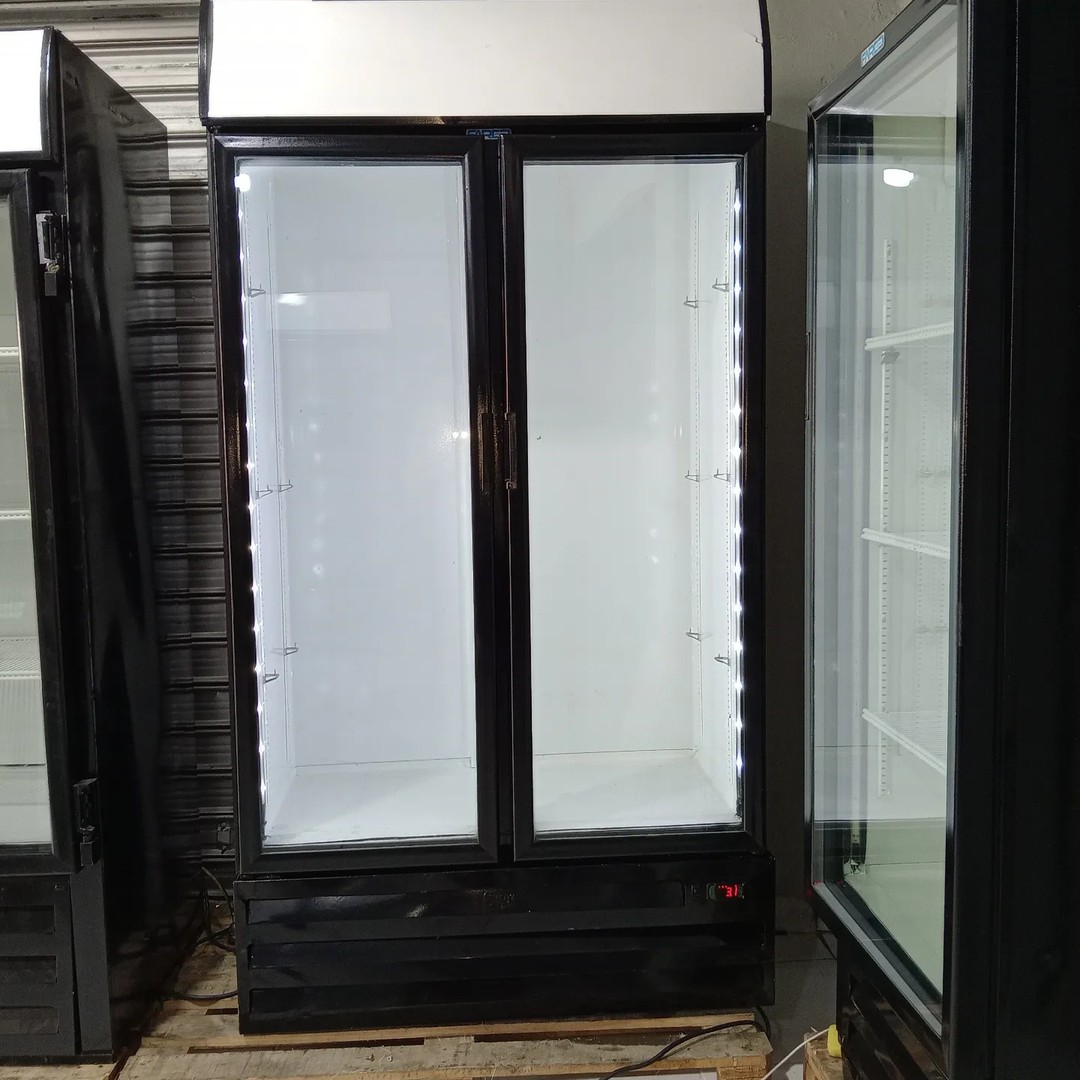 servicios profesionales - Freezer Exhibidor Farco usado dos y una puerta concervadores  4