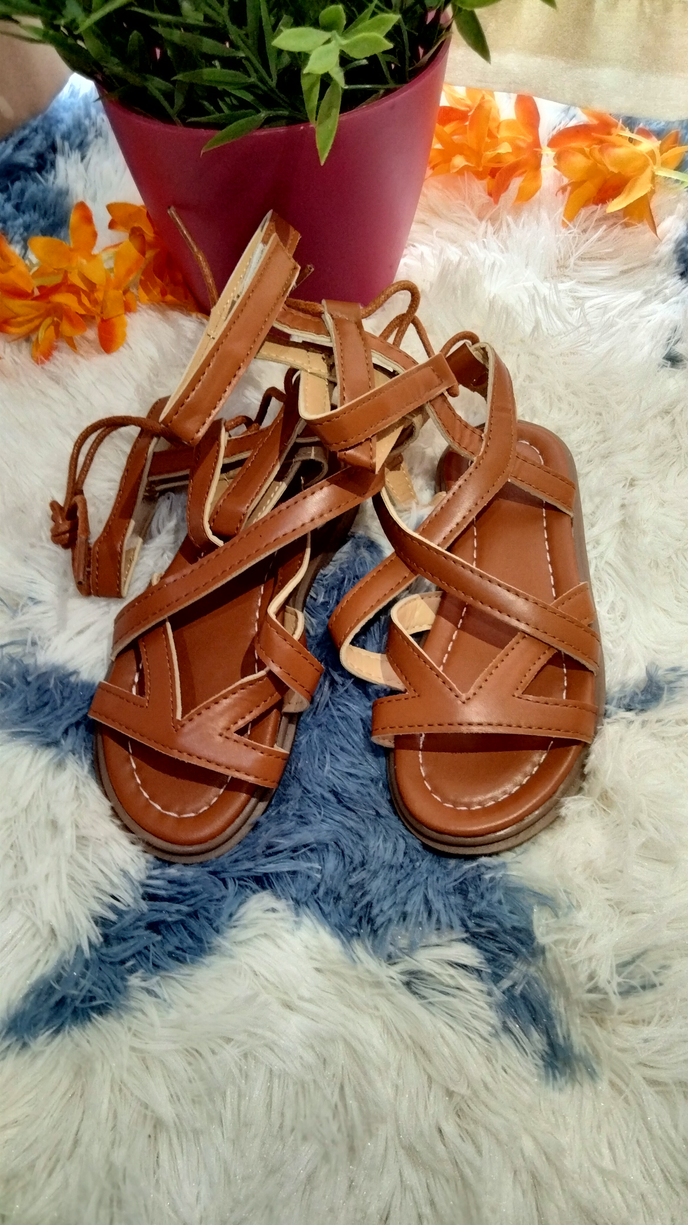 ropa y zapatos - Sandalias Para Niñas con Diseño de Tiras y Cordones