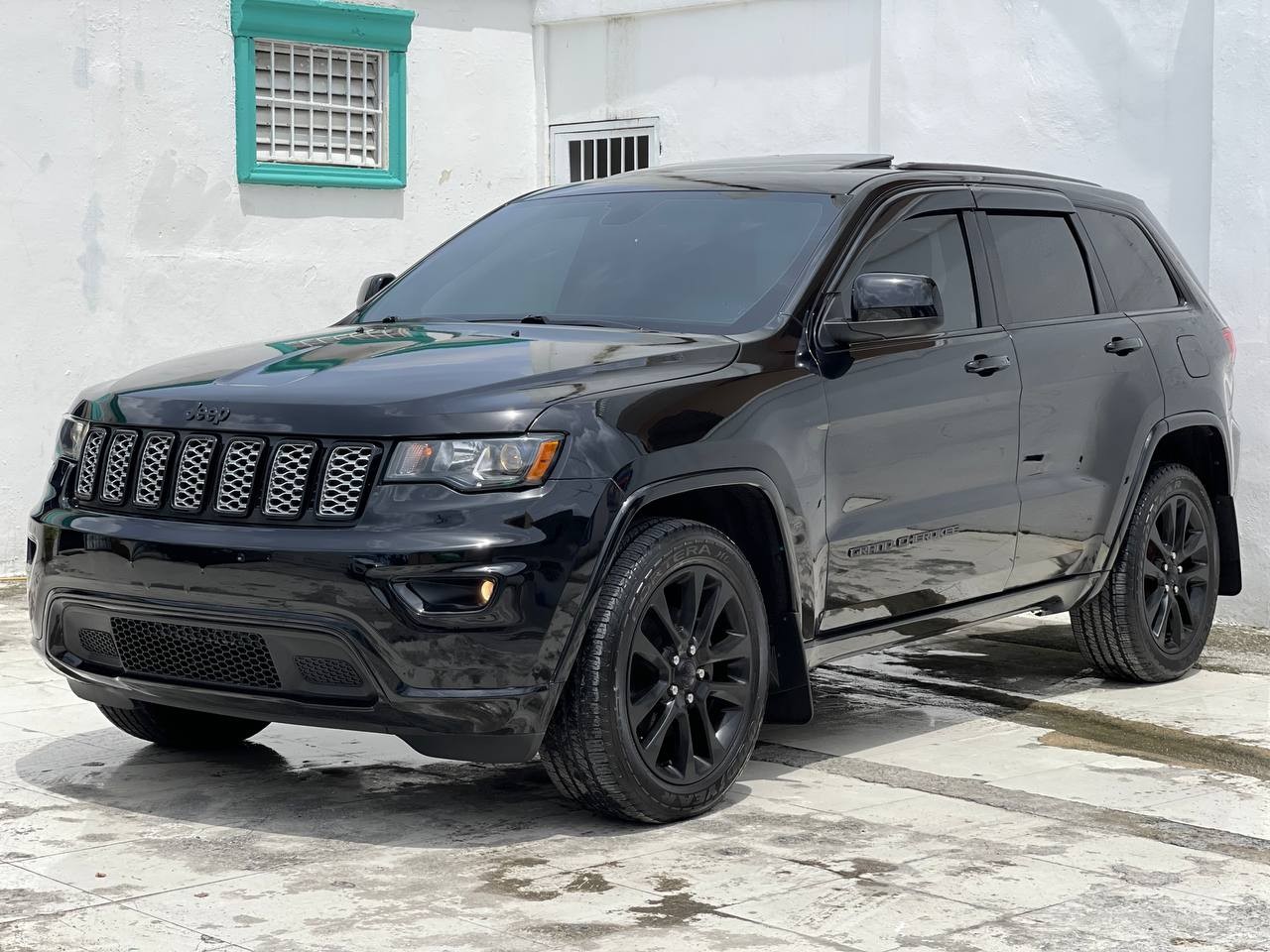 jeepetas y camionetas - JEEP GRAND CHEROKEE LIMITED 2018CLEAN CARFAX 9