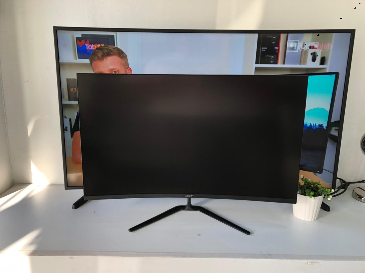 computadoras y laptops - Monitor Gaming Curvo Acer 32" 144Hz
