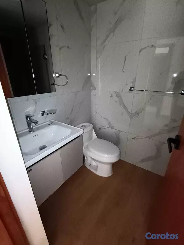 apartamentos - Penthouse De Venta Avenida Independencia 3 Habitac 8