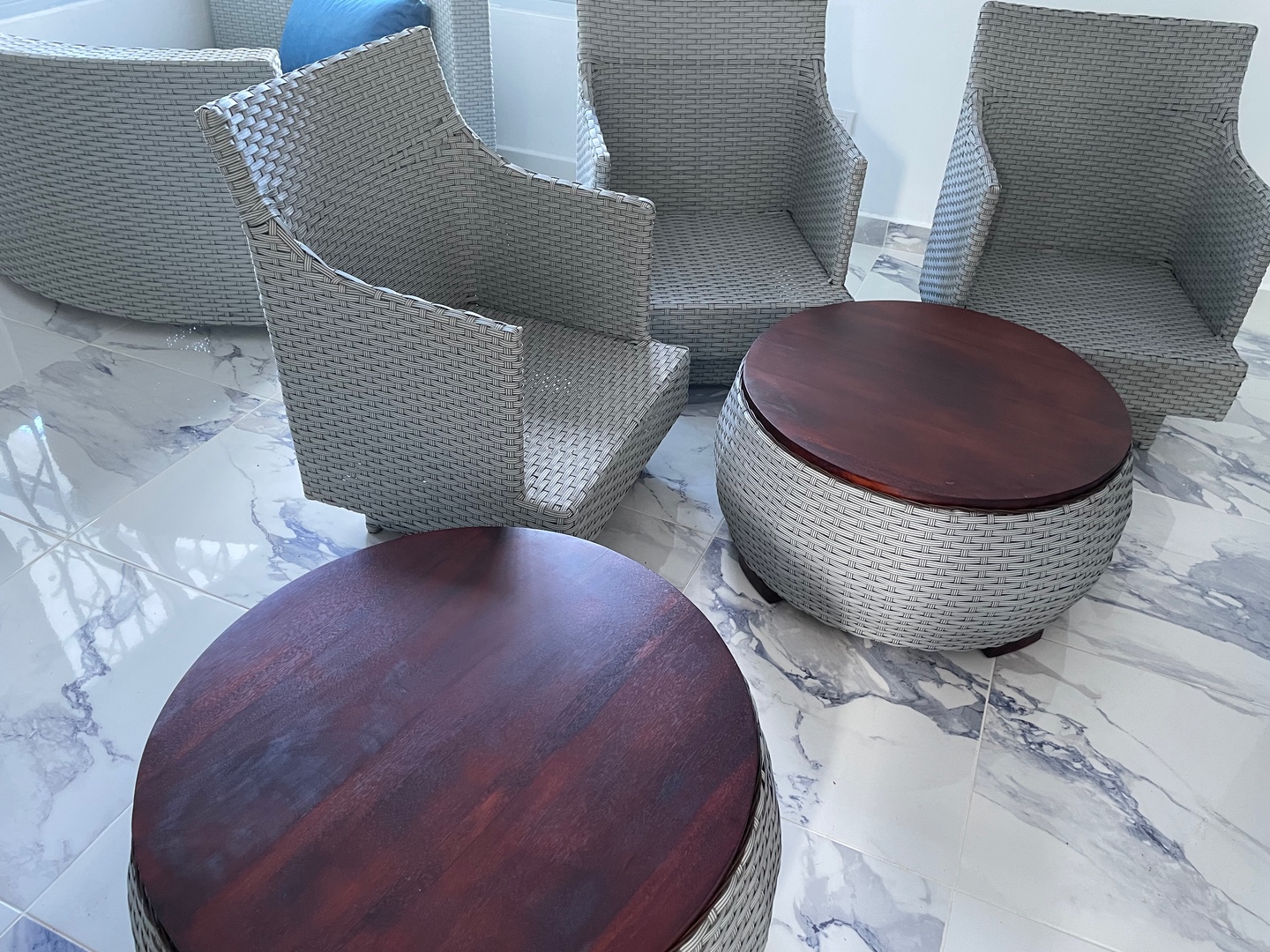 muebles y colchones - Fabricación de todos tipos de muebles en mimbre  6