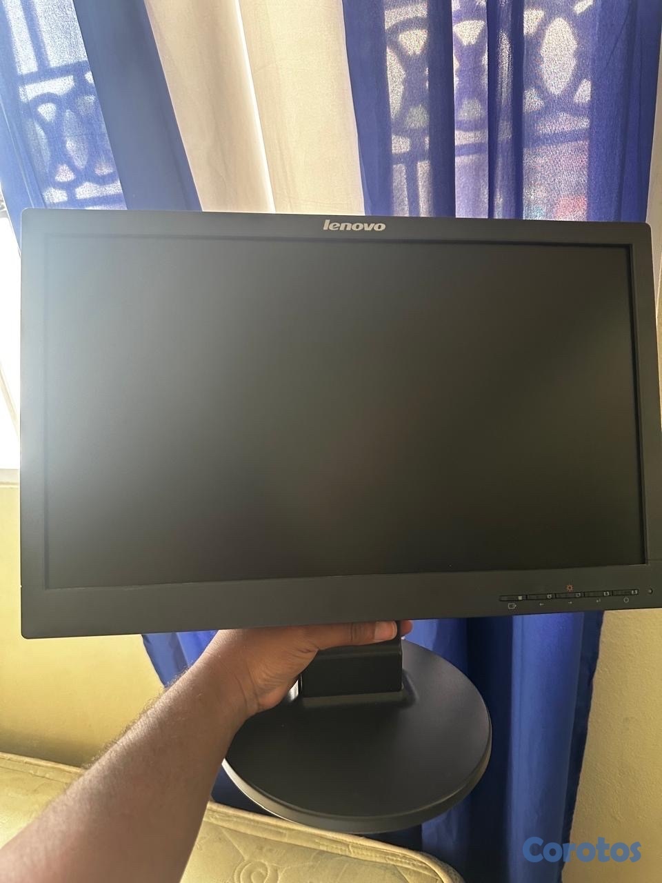 computadoras y laptops - Vendo Monitor Lenovo 2