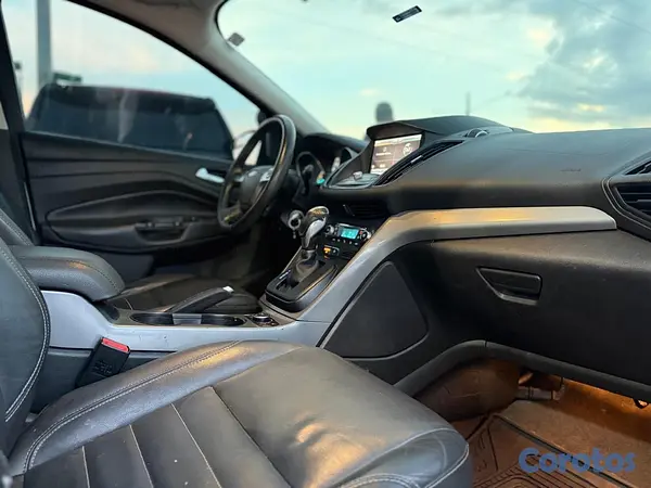 jeepetas y camionetas - Ford Escape SE Panoramica 2015 5