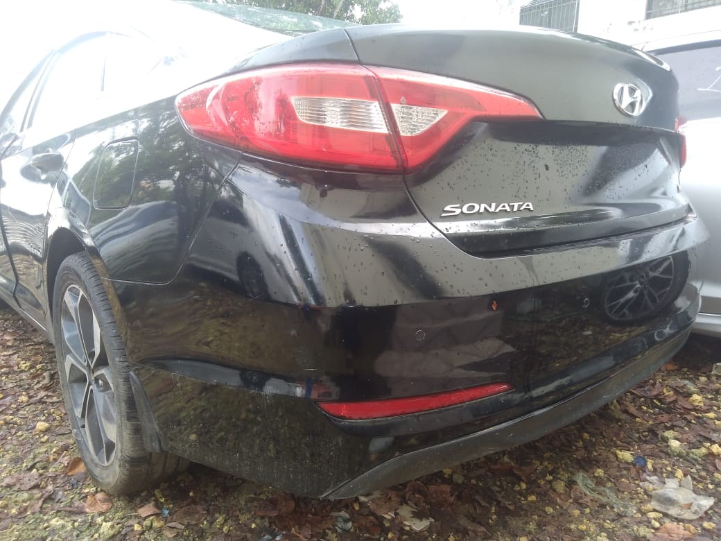 carros - HYUNDAI SONATA 2018 NEGRO  7
