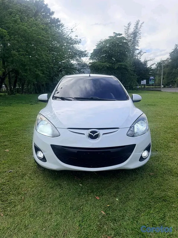 carros - mazda Demio 2014 4