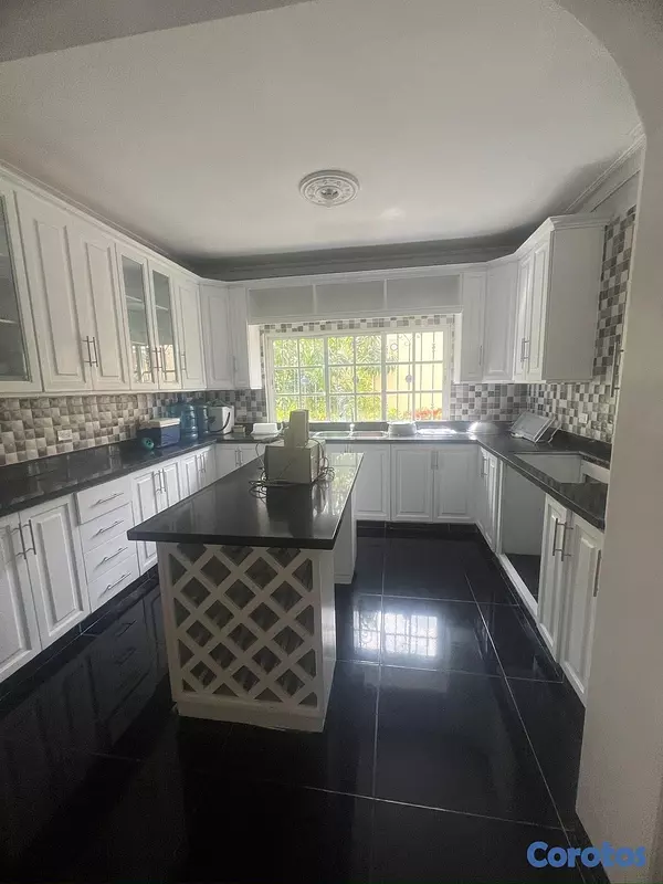 casas - venta de casa con piscina en Arroyo Hondo Viejo Distrito nacional  3