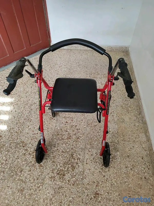 Salud y Equipamiento Médico - Andador Drive  3