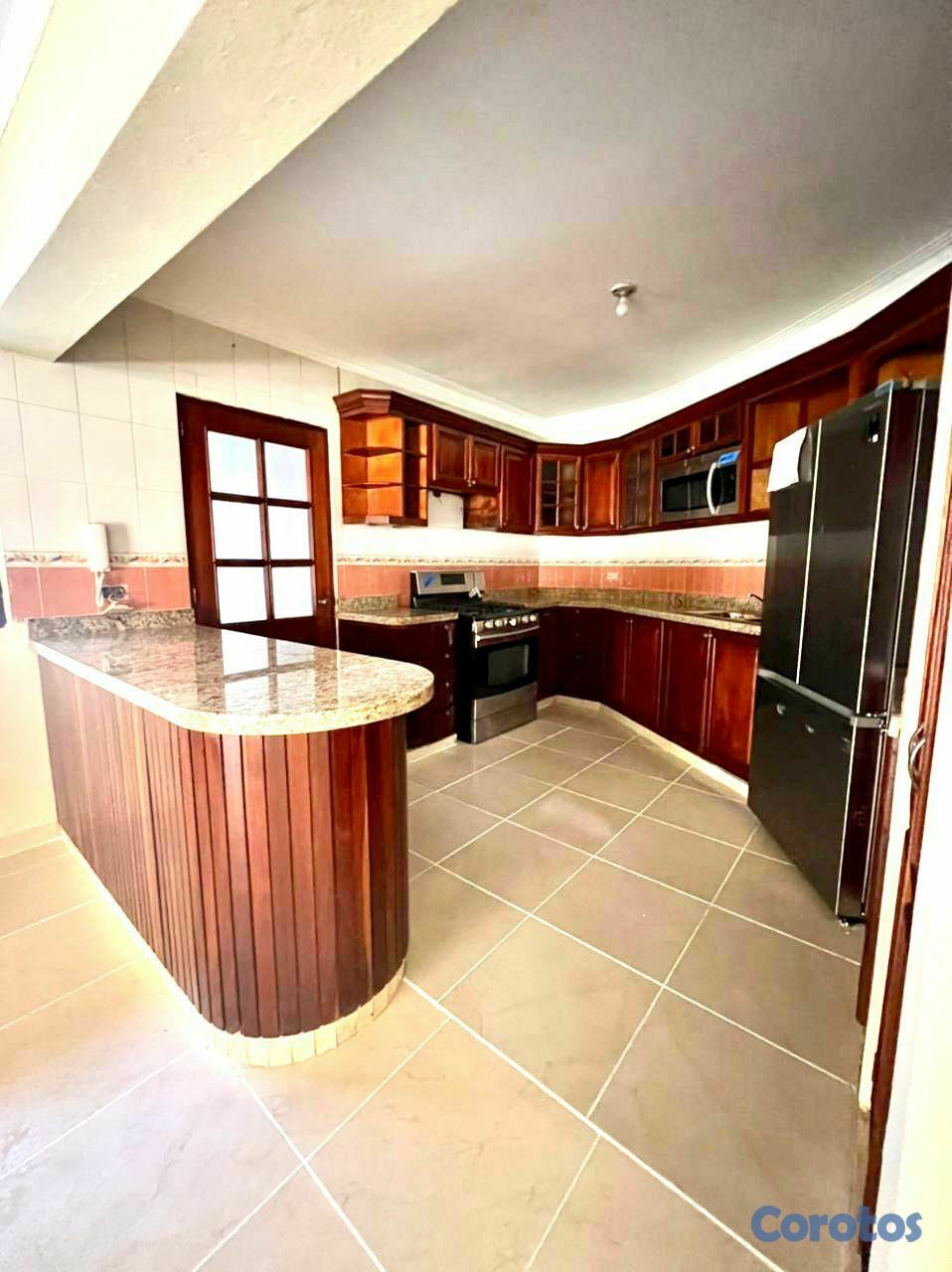 apartamentos - Amplio con Línea blanca y Balcón 4