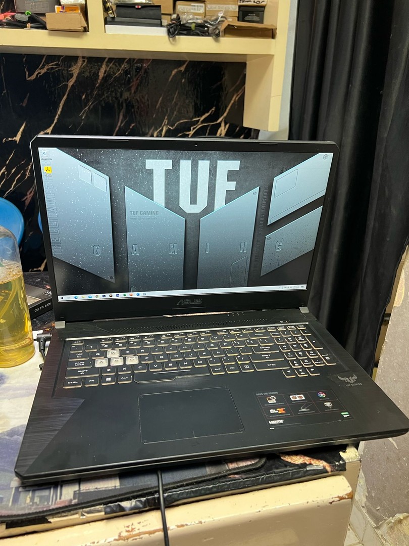 computadoras y laptops - LaptopGamer  Asus Tuf 17/ Ryzen 5 3550h /Nvidia GTX 1650 4gb/