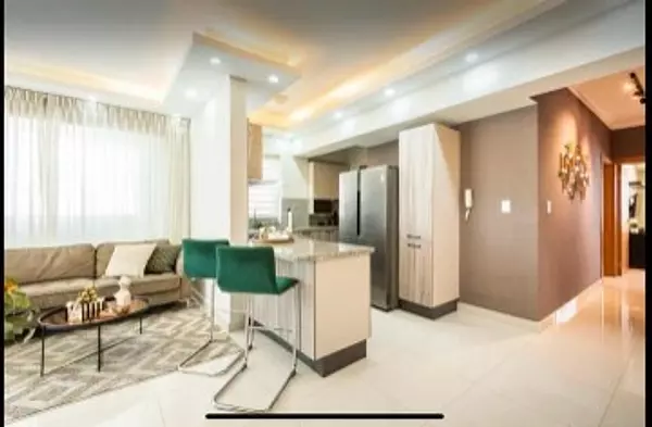 apartamentos - Vendo proyecto en 
 Evaristo Morales USD 225,000 1
